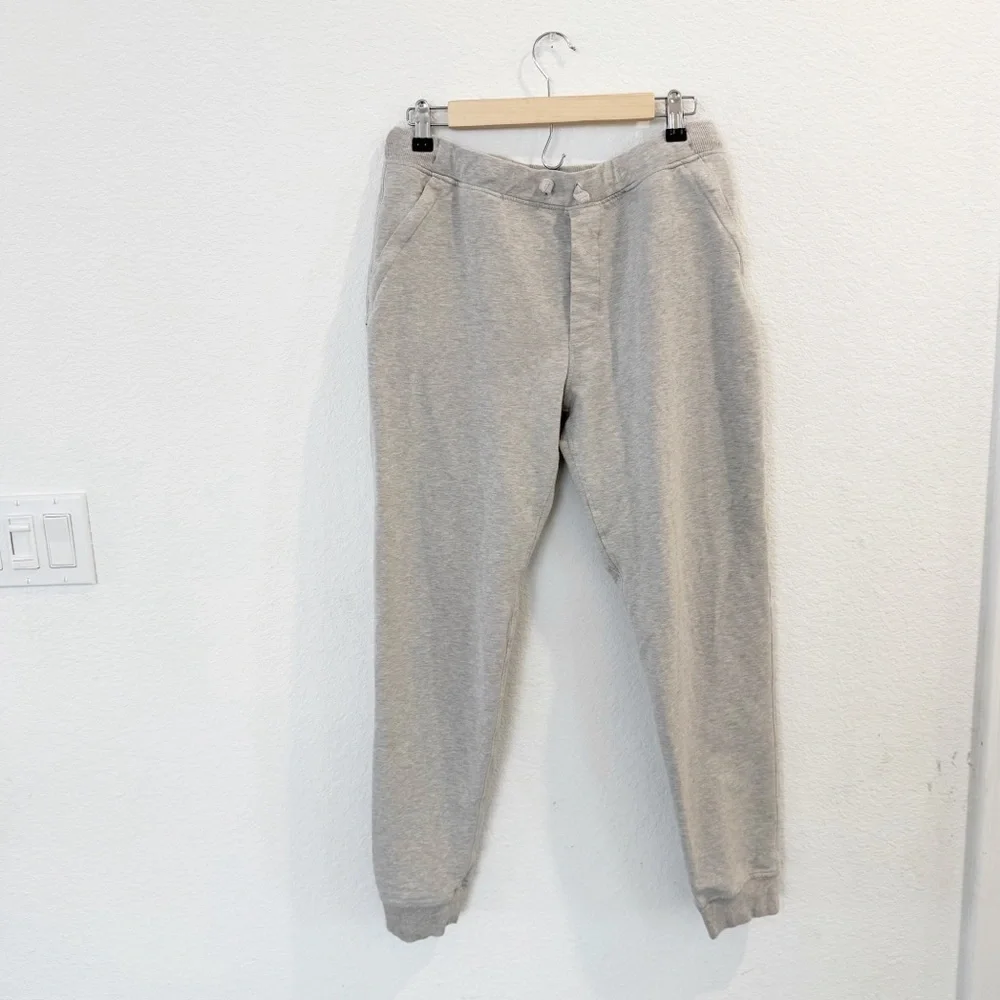 Patagonia. - Men’s Grey Jogger Sweatpants Size M